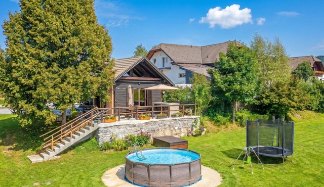 Kraševec Lodge with Garden & Pool, Bloke, Slovenia