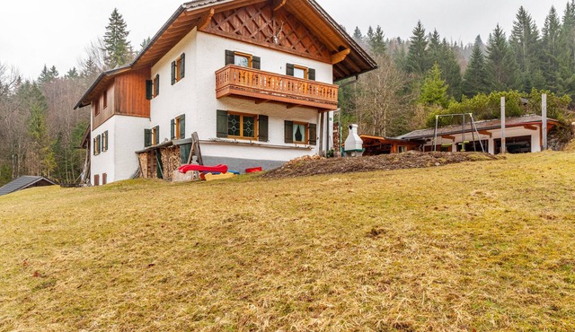 Kraus Eibsee Apartment with Mountain View, Shared Terrace, and Wi-Fi