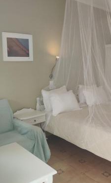 Krinelos Rooms