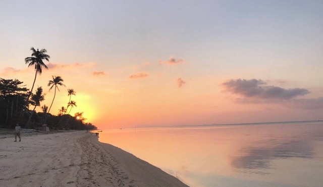 Krisada Beach Resort