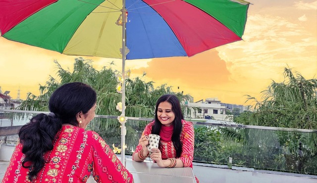 Kriti : Tranquil Modern Oasis