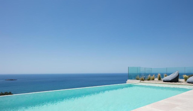 Krystallon Villas