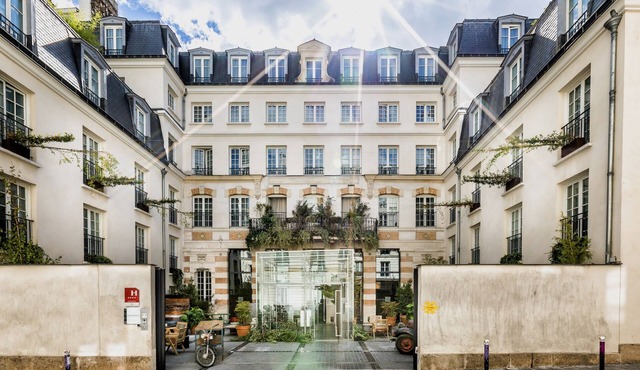 Kube Hotel Paris