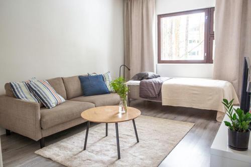 Kuopio 3 Bedroom Apartment with Free Parking, 6 guests