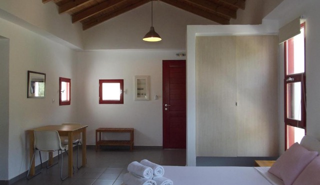 Kyfanta, studios & apartments in Kyparissi
