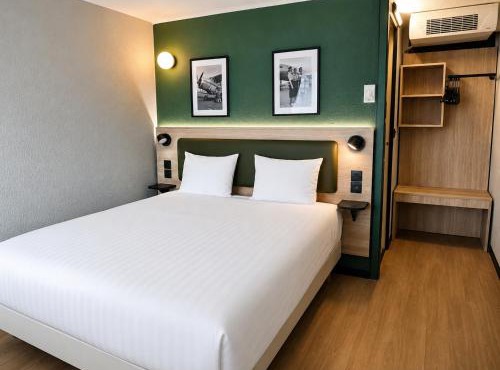 Kyriad Direct Le Bourget Gonesse
