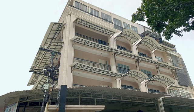 Kyrie Hotel