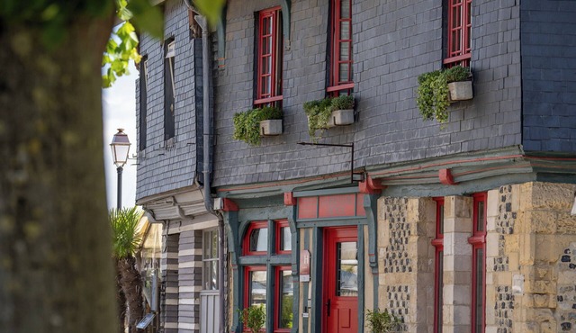 L'Absinthe Hôtel