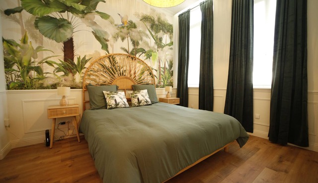 L Arbre d or Appart Hyper Centre SPA Couvert