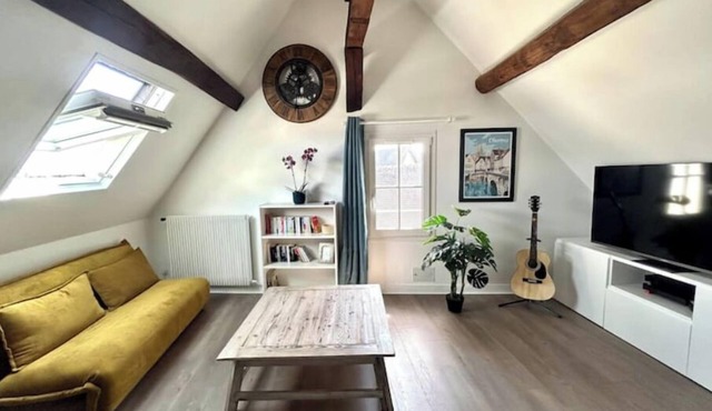 L'écuyer: studio in the heart of the historic district