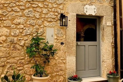 L' Esattoria