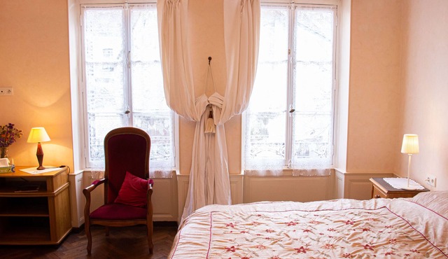 L'Escapade Place Voltaire
