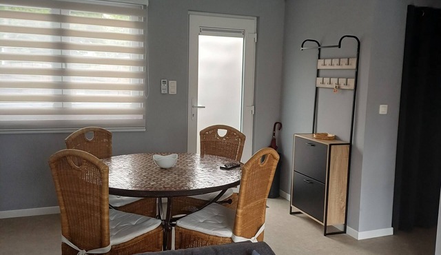 L'Evasion Thudinienne, furnished ground-floor apartment