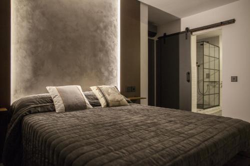 La Aduana - The Lodging Experience
