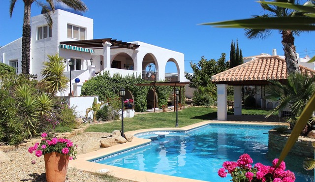 La Arruzafa, Mojacar Villa With Private Pool & Sea Views