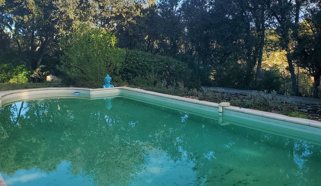 La bonne Adresse de Provence COCOON Swimming pool and Jacuzzi in Provencal village