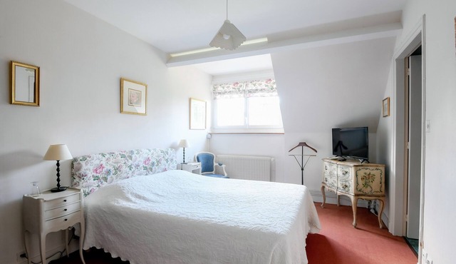 La Bulle Mathusalem Guest Room on the Opal Coast, 8 km from Berck, 15 km from Le Touquet