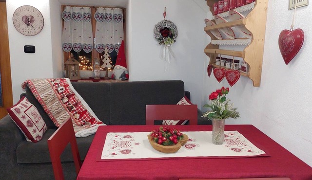 LA CANONICA nature and peace, with terrace Wi-Fi PetFriendly with dog area