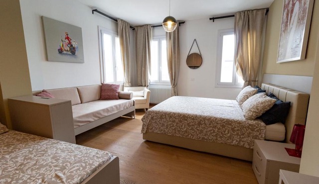 LA CASA QUADRA