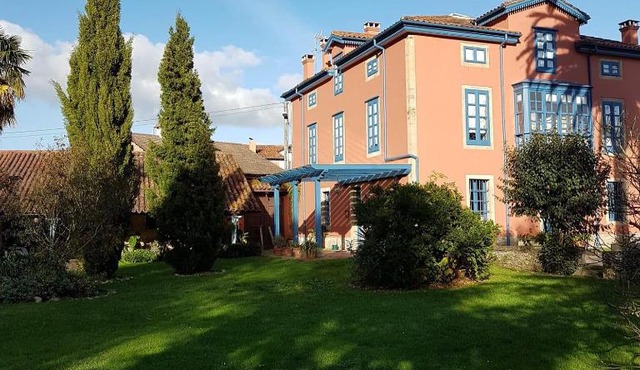 La Casona Azul, espectacular palacio indiano