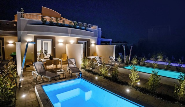 La Collina di Montegrappa - Suites with Heated Private Pool - Suites with Shared Pool