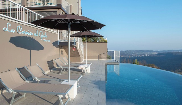 La Cornice sul Garda - Betulla - lake view and pool in small residence