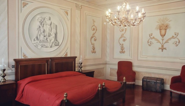 La Corte. A historic house at the gates of Bergamo.