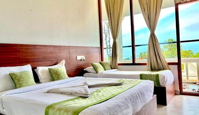 La Couronne Seaview Resort
