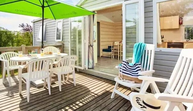 La Croix du Vieux Pont campsite* - Mobile home Comfort XL 4 rooms 6 adults + 2 children
