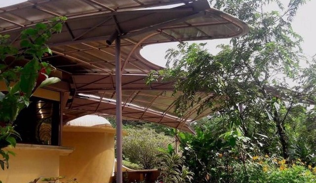 LA CUSUCA Hobbit style homenThis underground home is a one of a kind!