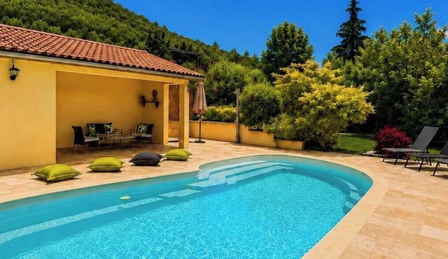 La Dolce Quercy, charming gîte with swimming pool & SPA
