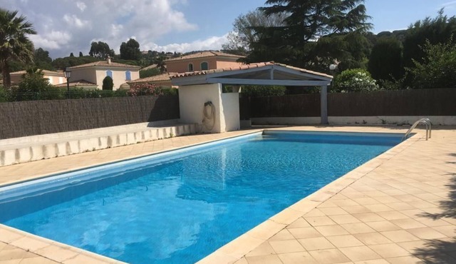 La Garonnette 10 - 150 metres from the beach
