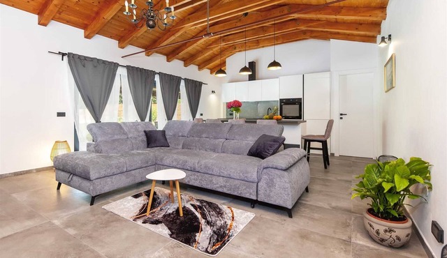 LA GRONDA Holiday House