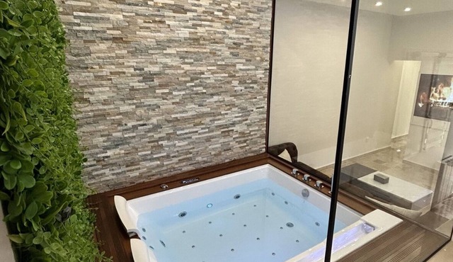 La Maison Hanaa Sauna & Spa à 10 min de Paris