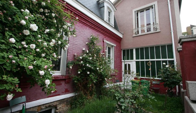 La Maison Rouge