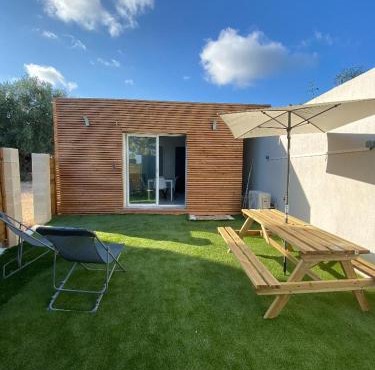 La Maisonnette T2 charmant jardin parking La Cadière d'Azur 1 à 4 personnes