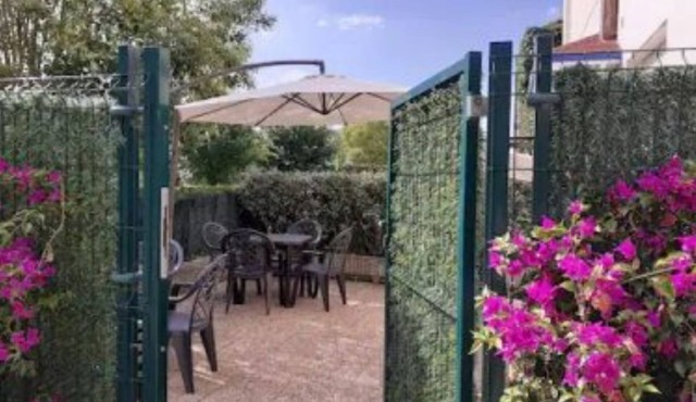 La Marina Studio (2 beds)