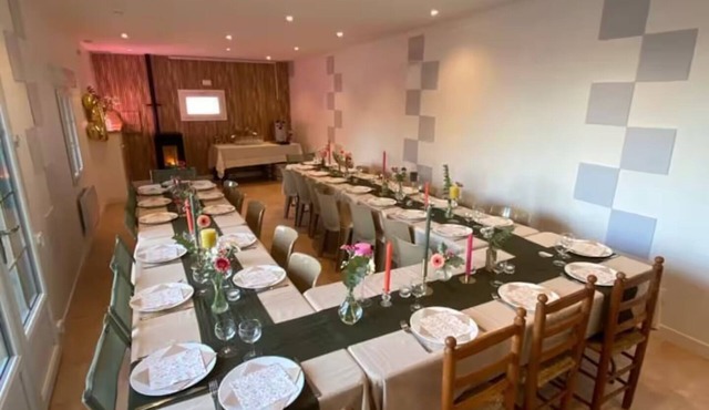 La Marquise - Sleeps 15 - Spa - Attached leisure park - Near the sea