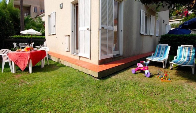 La Meridiana 4 Pax - One Bedroom Apartment, Sleeps 4