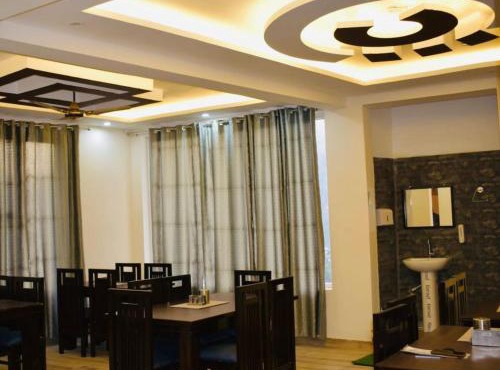 La Monal Hotel