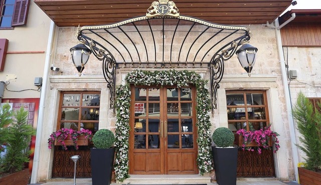 La Perla Premium Hotel - Special Class