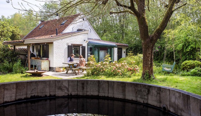 La Petite Foret | Charming Cottage in Brussels' Countryside
