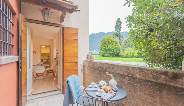La Piazza di Cernobbio by Rent all Como