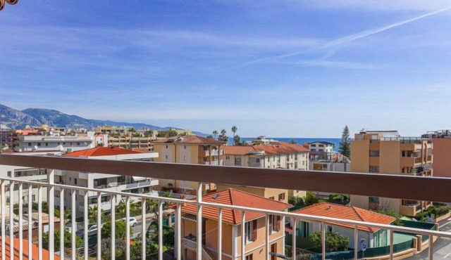 La plage du Cap by Interhome