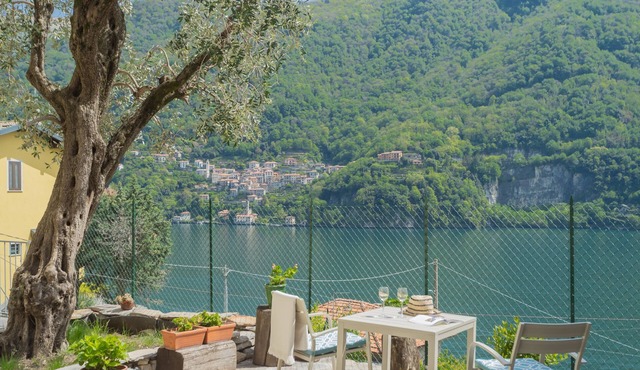 La Quiete in Laglio With 2 Bedrooms and 1 Bathrooms