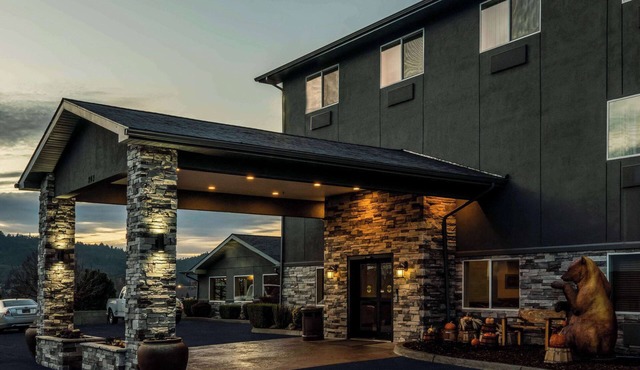 La Quinta Inn & Suites by Wyndham Grants Pass