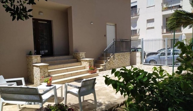 La Rugiada - with private garden