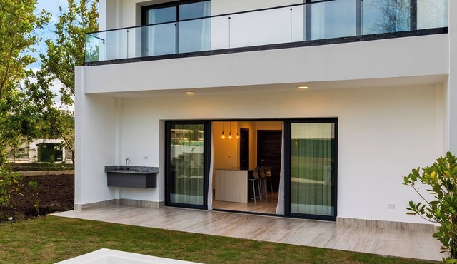 La Stuga del Mar your home in Portillo -Walk to Portillo Beach