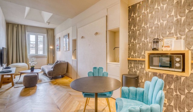 La Suite - Studio Apartment, Sleeps 2