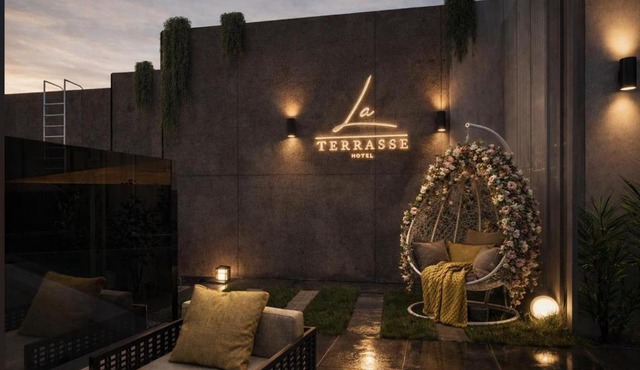 La Terrasse Hotel
